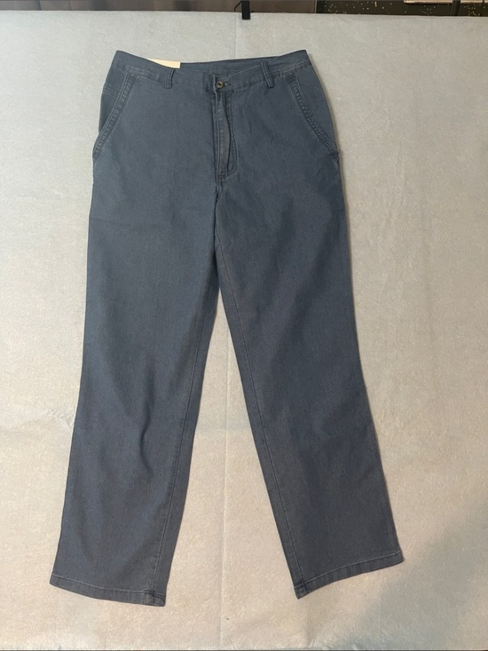 JettJeans men’s size 29/28. NWT